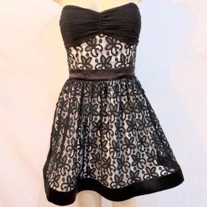Vintage BETSEY JOHNSON Floral Lace Tutu Dress